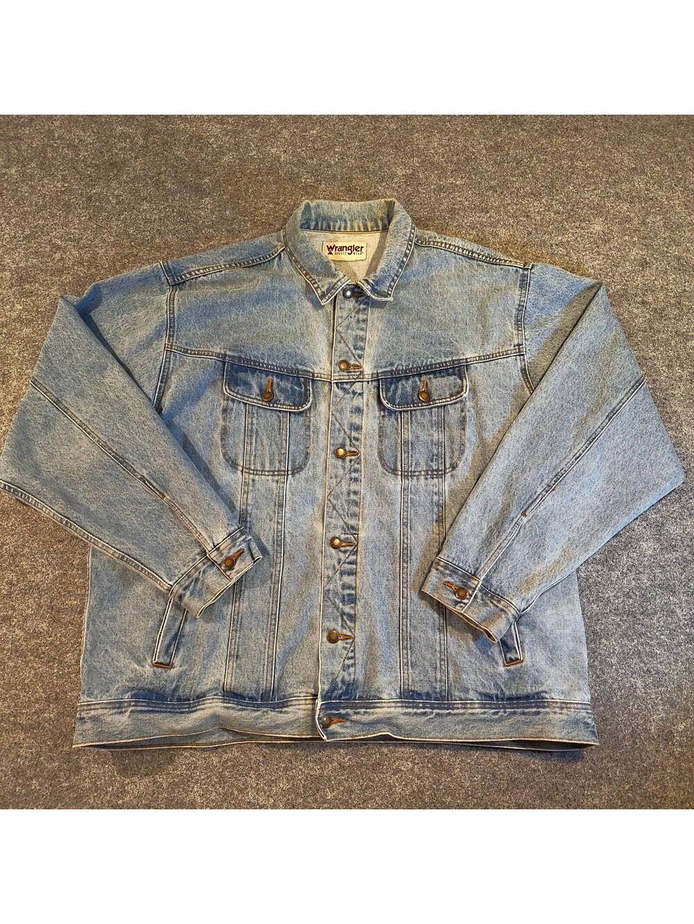 Wrangler Rugged Wear Vintage Light Wash Denim Trucker Jacket Mens XL